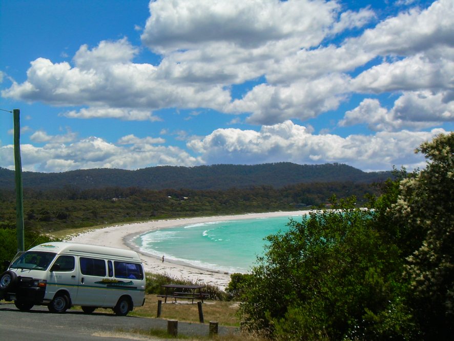 Visit Australia, New Zealand, the USA, Canada... in a campervan